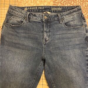 Laurie Felt Women's Blue Jeans